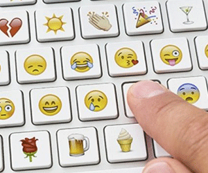 Les emojis influencent-ils les recherches sur YouTube